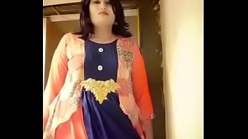 indian mom seducing het 18 year old son to fuck iin litchen