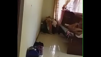 desi bhabhi pissing out door
